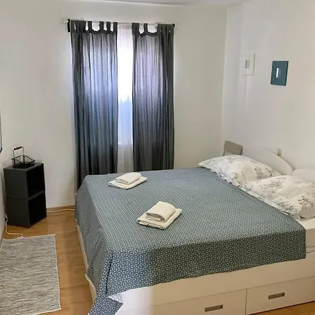 Apartment Summer App Pool Jacuzzi Center *