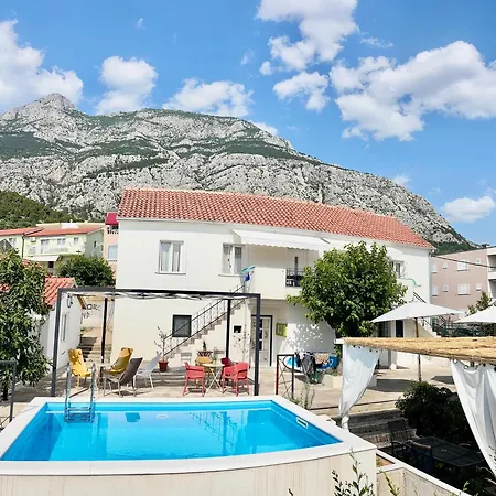 Apartment Summer 4 Makarska