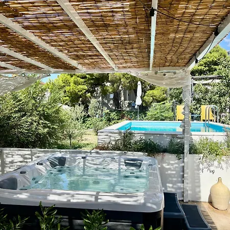 Apartment Summer App Pool Jacuzzi Center