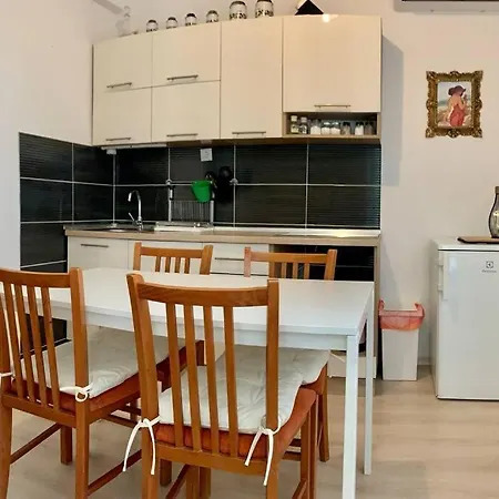 Summer App Pool Jacuzzi Center Apartamento *